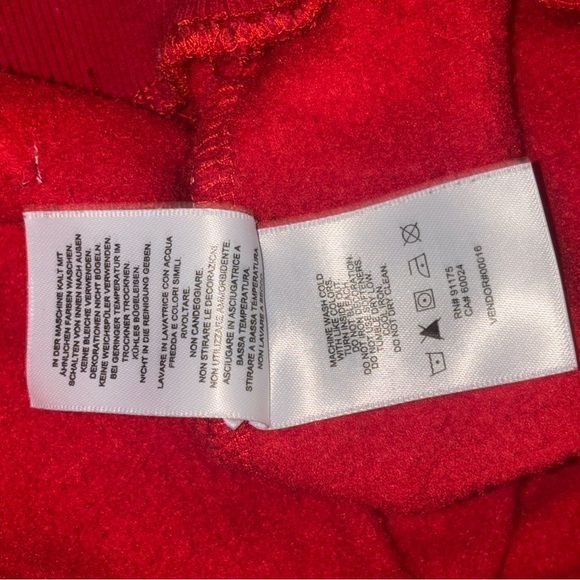 Authentic Fila Red, White, and Blue Men's Sweater - Picture 4 of 5